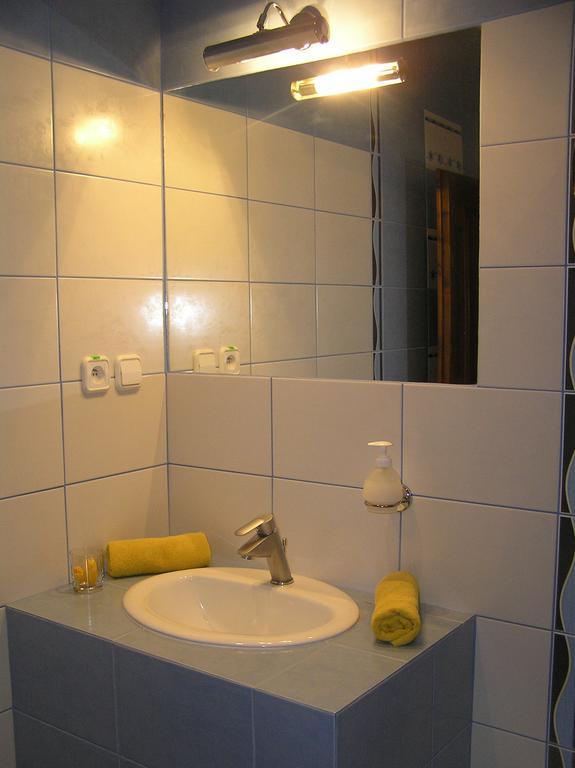 Hotel Slnecny Dvor Michalovce Pokój zdjęcie